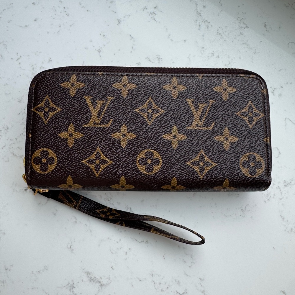 Brown Monogram Zipper Wallet